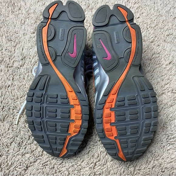 Nike Impax Sneakers, size 7 - Picture 10 of 14